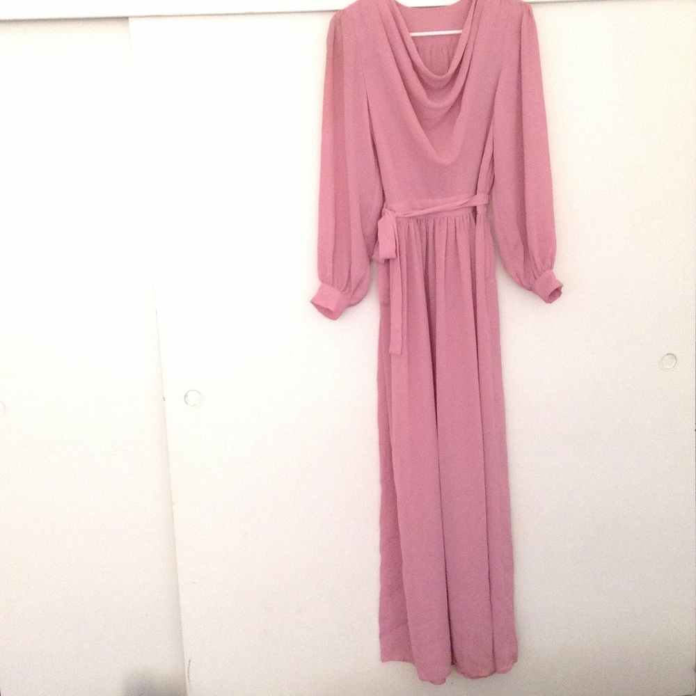 Elegant 1940's Hollywood Glam, Broad Shoulder, Maxi Dress
